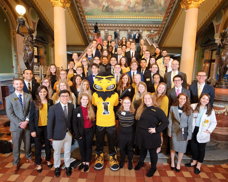 2019_04_09-Hawkeye Caucus-jatorner-1000.jpg